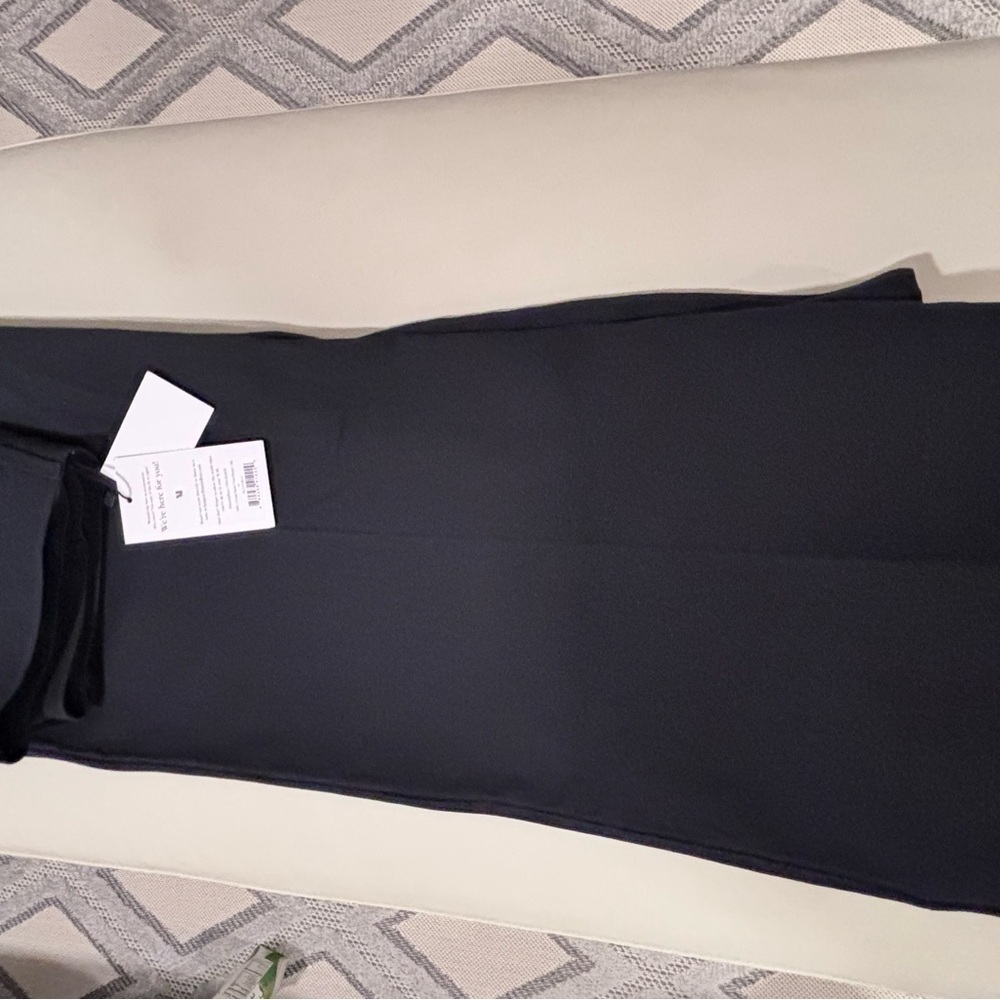 M.M.LaFleur Milo 1.0 Wide-Leg Jean - Picture 13 of 16